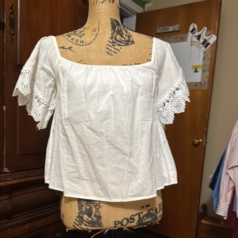 Express White Ruffled Crop Blouse Short Sleeve